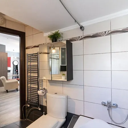 F & B Collection - Flat For 4 Saloniki