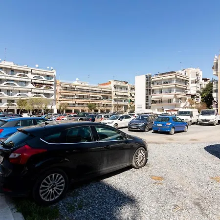 F & B Collection - Flat For 4 Apartmán *