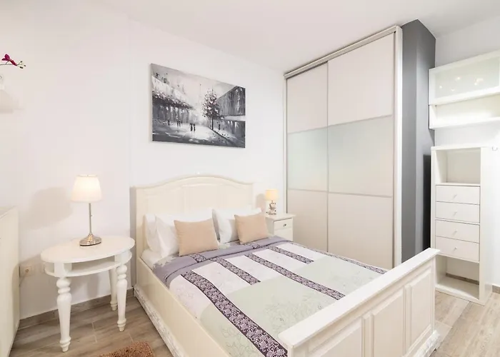 F & B Collection - Flat For 4 Διαμέρισμα *